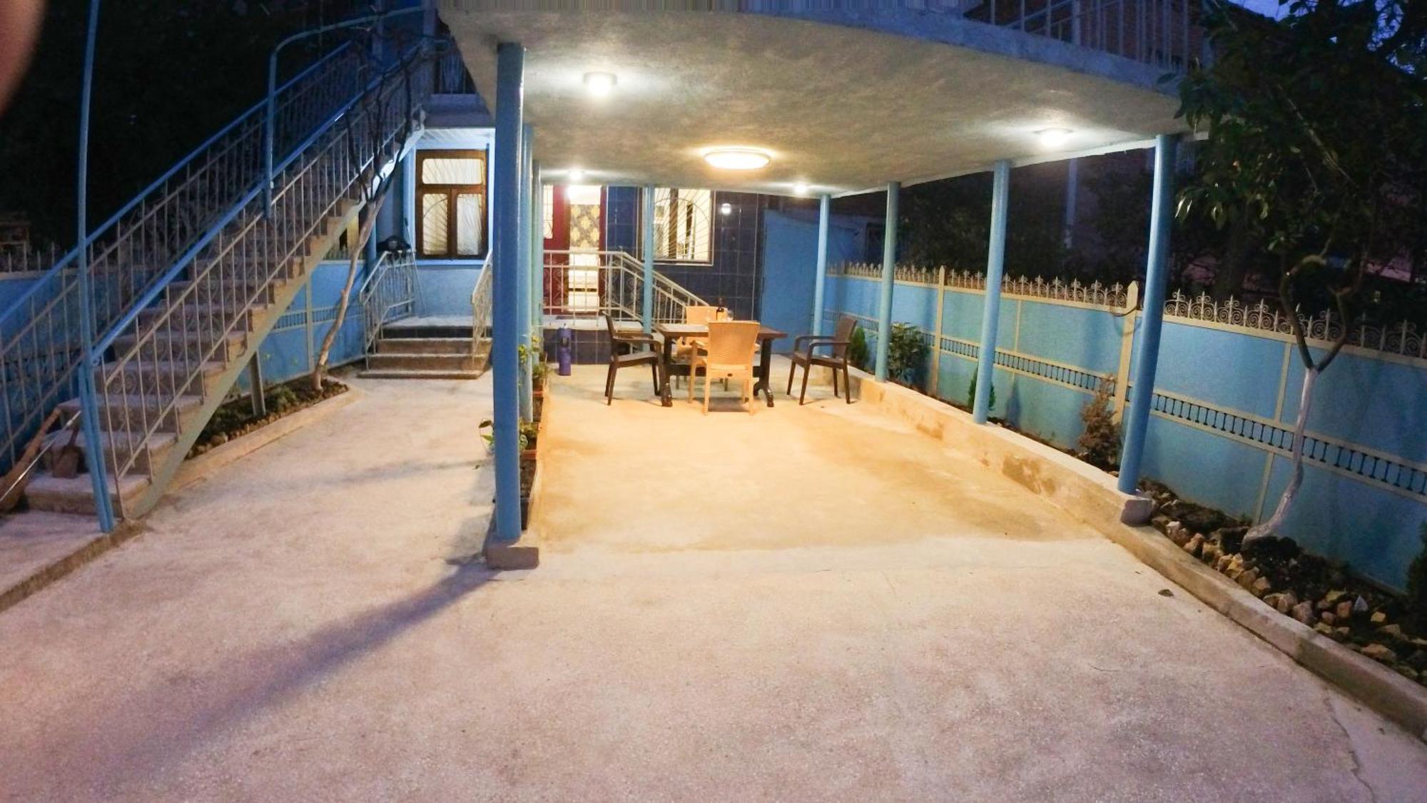 Babel Apartments Kutaisi Zewnętrze zdjęcie